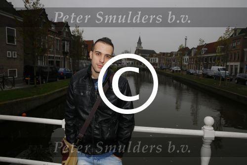 Weesp 4 december 2014
Robbie Hasselt wordt geinterviewd door Edwin Bredius. Robbie heeft dates gehad met Onno Hoes en deze gefilmd.