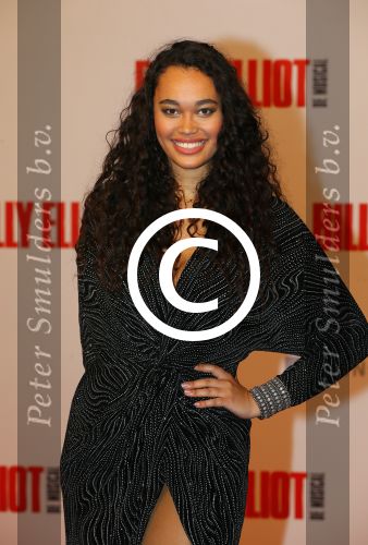 Scheveningen 30 november 2014
Premiere Billy Elliot in het circustheater. Antje en Romy Monteiro