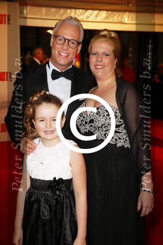 Scheveningen 30 november 2014
Premiere Billy Elliot in het circustheater. Rudolf v Veen met vrouw en dochter