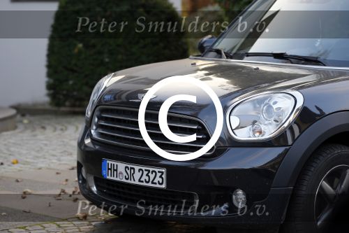 Hamburg 27 november 2014
HSV stadion (imtech arena) het huis van Sylvie Meis en de auto\'s van Rafal v d Vaart en Sabia Boulahrouz