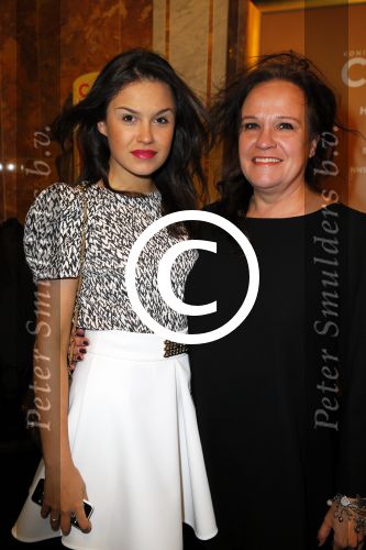 Amsterdam 18 december 2014
Premiere kerst circus in Carre.
Sandra Brood met dochter
