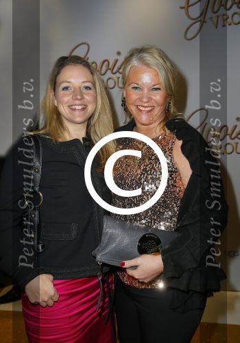 Amsterdam 1 december 2014
Premiere Gooische vrouwen 2 in het nieuwe de la mar met in de hoofdrollen Linda de Mol Lies Visschedijk Tjitske Reijdinga en Susan Visser
Sandra v d Elsen met vriendin