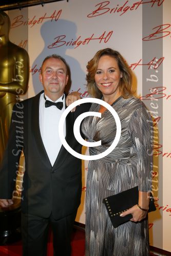 Amsterdam 15 november 2014
Bridget Maasland viert met haar familie en vrienden haar 40e verjaardag en het thema is The Oscars. Selma v Dijk met man