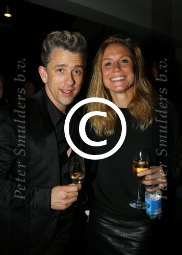 Amsterdam 1 december 2014
Premiere Gooische vrouwen 2 in het nieuwe de la mar met in de hoofdrollen Linda de Mol Lies Visschedijk Tjitske Reijdinga en Susan Visser. Waldemar Toornstra en Sophie Hilbrand