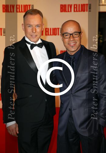 Scheveningen 30 november 2014
Premiere Billy Elliot in het circustheater.
Stanley Burleson met vriend