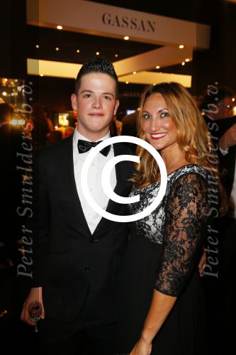Amsterdam 11 december 2014
Luxery fair vip avond in de RAI. Stella Koedam met Ncky en modellen van haar