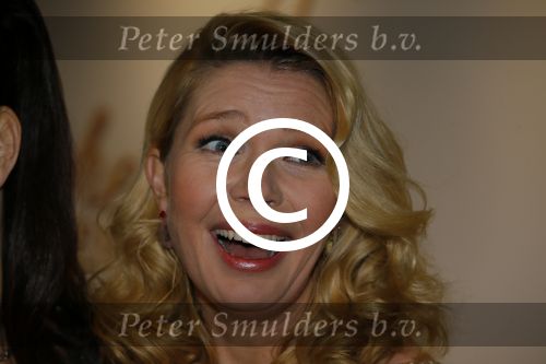 Amsterdam 1 december 2014
Premiere Gooische vrouwen 2 in het nieuwe de la mar met in de hoofdrollen Linda de Mol Lies Visschedijk Tjitske Reijdinga en Susan Visser