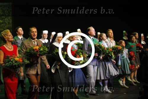 Den Bosch 23 november 2014
Premiere Sound of music in de parade in Den Bosch. 
De cast bestaat uit Anouk Maas Ad Knippels Maaike Widdershoven
Tony Neef Cindy Bell en  Vajen v d Bosch in de Albert Verlinde produktie.