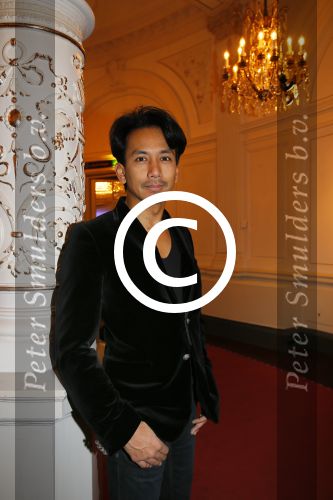 Amsterdam 28 november 2014
Persviewing RTL4 programma Het Orkest van Nederland, Tania Kross, dirigent en juryvoorzitter Jan Willem de Vriend, musicus/dj Ronald Molendijk, pianist Wibi Soerjadi en violiste Simone Lamsma