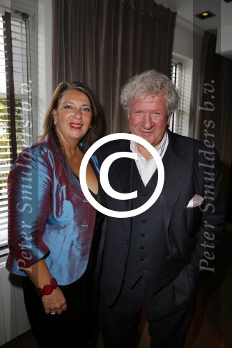 Vaassen 9 november 2014
Presentatie nieuwe produktlijn Aad Ouborg Bourgini genaamd. De presentatie is in restaurant de Leest van Jacob Jan Boerma. Willibrord Frequin met vriendin