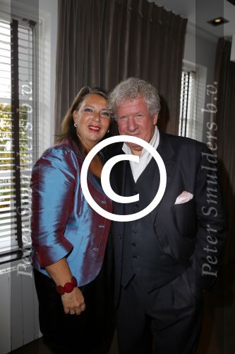 Vaassen 9 november 2014
Presentatie nieuwe produktlijn Aad Ouborg Bourgini genaamd. De presentatie is in restaurant de Leest van Jacob Jan Boerma. Willibrord Frequin met vriendin