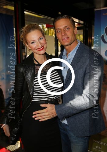 Den Bosch 23 november 2014
Premiere Sound of music in de parade in Den Bosch. Winston Post met zijn zwangere vrouw Denise v Rijswijk