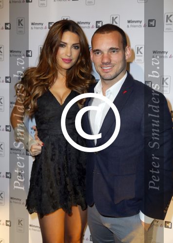 Blaricum 23 november 2014
Free a girl avond in Blaricum. Yolanthe Sneijder Cabau en Wesley Sneijder