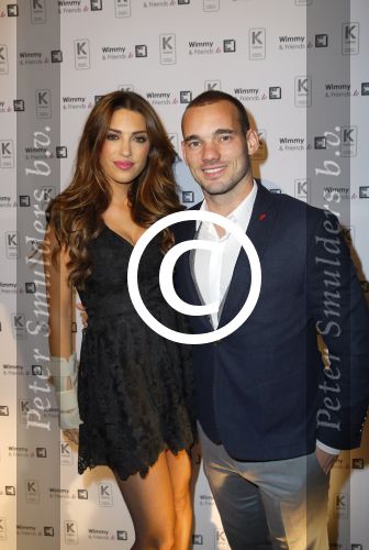 Blaricum 23 november 2014
Free a girl avond in Blaricum. Yolanthe Sneijder Cabau en Wesley Sneijder
