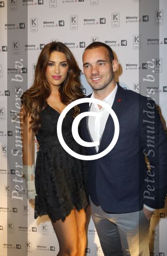 Blaricum 23 november 2014
Free a girl avond in Blaricum. Yolanthe Sneijder Cabau en Wesley Sneijder