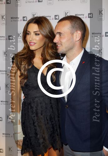 Blaricum 23 november 2014
Free a girl avond in Blaricum. Yolanthe Sneijder Cabau en Wesley Sneijder