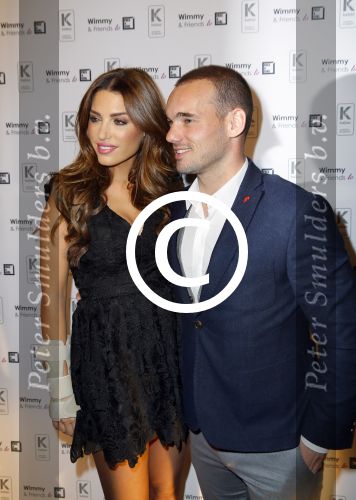 Blaricum 23 november 2014
Free a girl avond in Blaricum. Yolanthe Sneijder Cabau en Wesley Sneijder