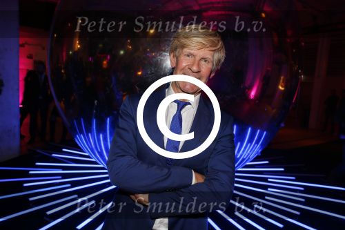Amsterdam 28 november 2015 
Orange babies gala in Amsterdam. Addy v d Krommenacker met een vriendin