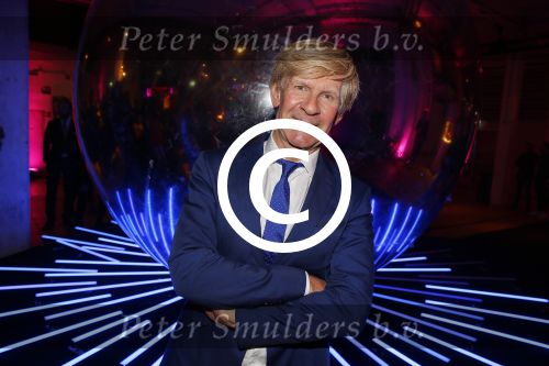 Amsterdam 28 november 2015 
Orange babies gala in Amsterdam. Addy v d Krommenacker met een vriendin