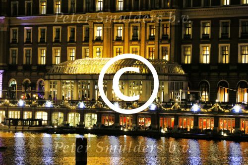 Amsterdam 20 november 2015 
Het Amstel hotel in de avond.