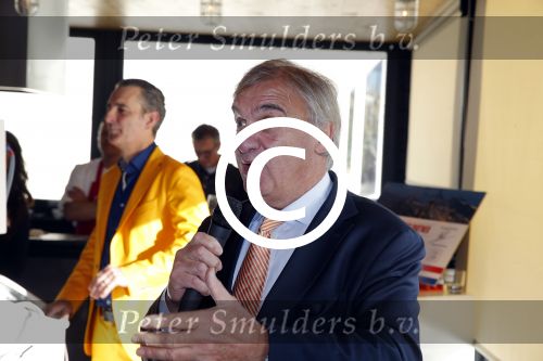 Amsterdam 12 november 2015
Presentatie koffers van de NOC NSF van princess voor Rio 2016 bij restaurant het Bosch.
Andre Bolhuis