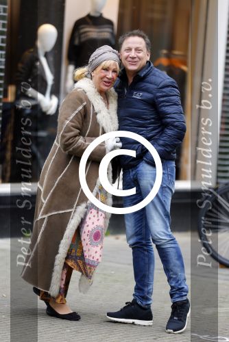 Amsterdam 18 november 2015
Armando Borsato en zijn moeder Mary op cornelis schuytstraat