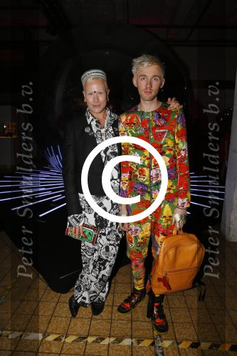 Amsterdam 28 november 2015 
Orange babies gala in Amsterdam.
Bas Kosters met vriend