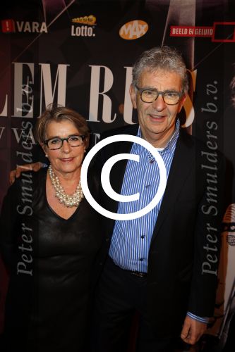Haarlem 29 november 2015
Premiere Willem Ruis in de schouwburg van Haarlem.
Chiel v Praag met vrouw