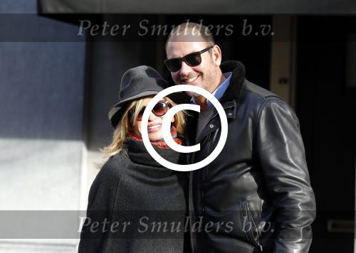 Amsterdam 28 november 2015 
Connie Breukhoven met vriend Eugene v Dun op de cornelis schuytstraat