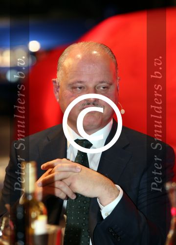 Tilburg, 14 November 2015
Presentatie Humberto Tan bij Van Mossel voor de nieuwe Audi R8