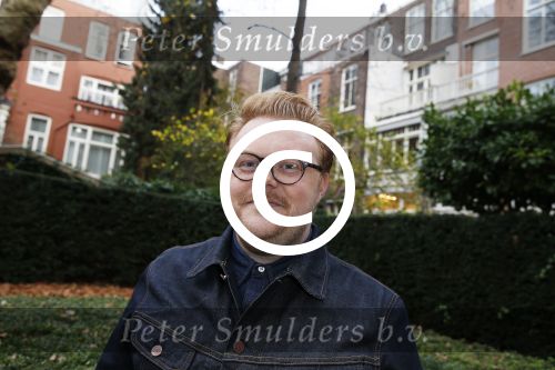 Amsterdam 20 november 2015 
Gigi Ravelle met haar vriend Roger Hodenius aan het winkelen.Presentatie cast Manneharten 2 met Daan Schuurmans, Barry Atsma, Jeroen Spitzenberger, Fabian Jansen en Mingus Dagelet.
