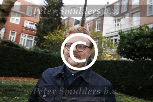 Amsterdam 20 november 2015 
Gigi Ravelle met haar vriend Roger Hodenius aan het winkelen.Presentatie cast Manneharten 2 met Daan Schuurmans, Barry Atsma, Jeroen Spitzenberger, Fabian Jansen en Mingus Dagelet.