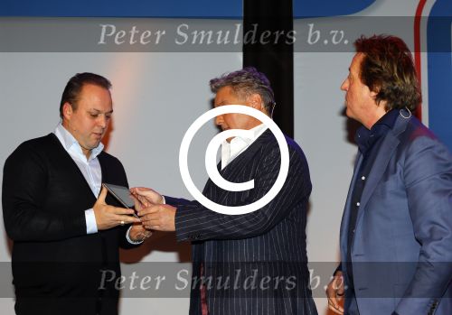 Hilversum 19 november 2015
Presentatie hits NL 
Frans Bauer
