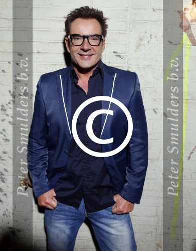 Halfweg 19 november 2015
presentatie SBS6 in sugar city. 
Gerard Joling
