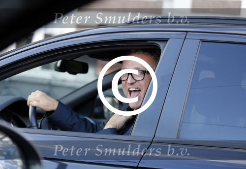 Amsterdam 28 november 2015
Gordon zingend in zijn auto