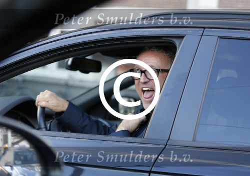 Amsterdam 28 november 2015
Gordon zingend in zijn auto