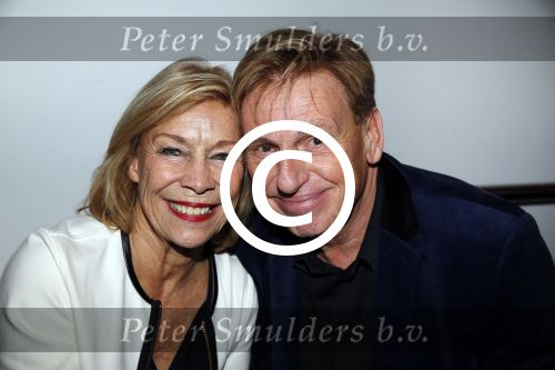 Amsterdam 23 november 2015 
Irene v d Laar stapt uit taxi.5 jaar nieuwe de la mar en 15 jaar de joop en Janine v d Ende foundation. Henny Huisman en Lia Huisman