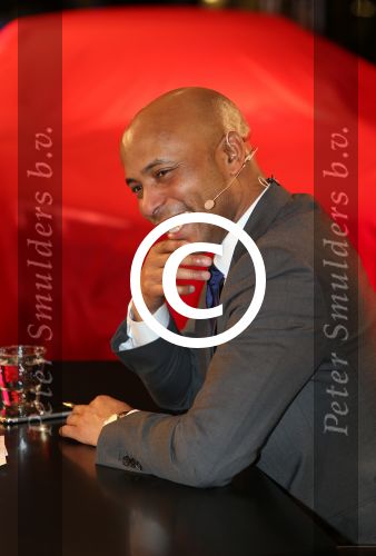 Tilburg, 14 November 2015
Presentatie Humberto Tan bij Van Mossel voor de nieuwe Audi R8
