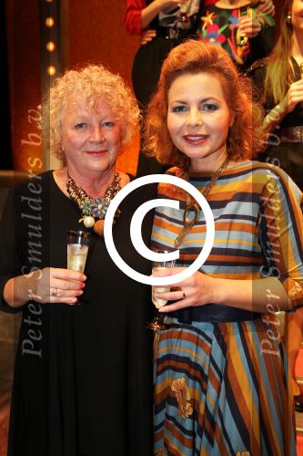 Haarlem 29 november 2015
Premiere Willem Ruis in de schouwburg van Haarlem.
Eva Ruis, Ineke  Mulder (ex Willem Ruis), Suus Ruis en Nicolas Ruis na afloop van de premiere van Willem Ruis, de show . Cast bestaat uit Xander v Vledder Maaike Widdershoven Johnny Kraaykamp en  Rob v d Meeberg .