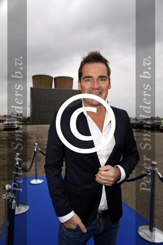 Halfweg 19 november 2015
presntatie SBS6 in sugar city.
Jeroen v d Boom met vrouw