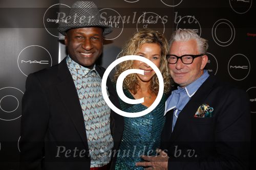 Amsterdam 28 november 2015 
Orange babies gala in Amsterdam. John Kattenburg met Baba Silla