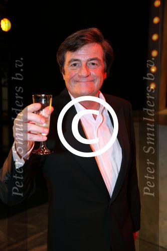 Haarlem 29 november 2015
Premiere Willem Ruis in de schouwburg van Haarlem.
Eva Ruis, Ineke  Mulder (ex Willem Ruis), Suus Ruis en Nicolas Ruis na afloop van de premiere van Willem Ruis, de show . Cast bestaat uit Xander v Vledder Maaike Widdershoven Johnny Kraaykamp en  Rob v d Meeberg .