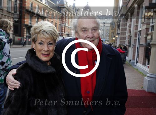 Amsterdam 23 november 2015 
Irene v d Laar stapt uit taxi.5 jaar nieuwe de la mar en 15 jaar de joop en Janine v d Ende foundation. Jules en Puck Croiset