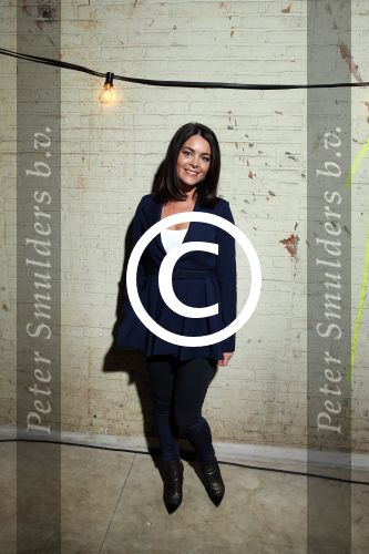 Halfweg 19 november 2015
presentatie SBS6 in sugar city. 
Kim Lian v d Meij