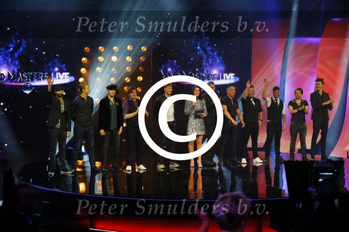 Aalsmeer 20 november 2015
Sabia Boulahrouz zwanger in het programma Mindmasters van SBS6.
Mindmasters Live, Uri Geller, Walter Rolfo, Patty Brard  Wolter Kroes Jochem v Gelder Peter R de Vries Boer geile Geert Monique Smit Patty Brard Kay nambiar en K# Lisa Michels. Kim LIan v d Meij presenteert het in studio Aalsmeer.