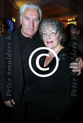 Haarlem 29 november 2015
Premiere Willem Ruis in de schouwburg van Haarlem.
Eva Ruis, Ineke  Mulder (ex Willem Ruis), Suus Ruis en Nicolas Ruis na afloop van de premiere van Willem Ruis, de show . Cast bestaat uit Xander v Vledder Maaike Widdershoven Johnny Kraaykamp en  Rob v d Meeberg . Marco Bakker en Willeke v Ammelrooij