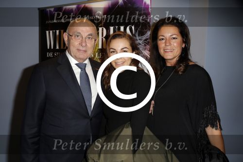 Haarlem 29 november 2015
Premiere Willem Ruis in de schouwburg van Haarlem.
Michael v Praag met zijn vrouw en dochter