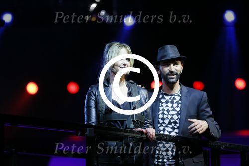 Aalsmeer 20 november 2015
Sabia Boulahrouz zwanger in het programma Mindmasters van SBS6.
Mindmasters Live, Uri Geller, Walter Rolfo, Patty Brard  Wolter Kroes Jochem v Gelder Peter R de Vries Boer geile Geert Monique Smit Patty Brard Kay nambiar en K# Lisa Michels. Kim LIan v d Meij presenteert het in studio Aalsmeer.
