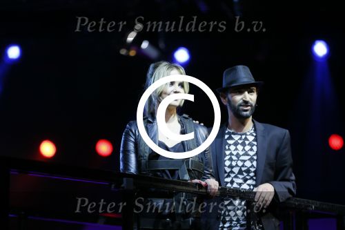 Aalsmeer 20 november 2015
Sabia Boulahrouz zwanger in het programma Mindmasters van SBS6.
Mindmasters Live, Uri Geller, Walter Rolfo, Patty Brard  Wolter Kroes Jochem v Gelder Peter R de Vries Boer geile Geert Monique Smit Patty Brard Kay nambiar en K# Lisa Michels. Kim LIan v d Meij presenteert het in studio Aalsmeer.