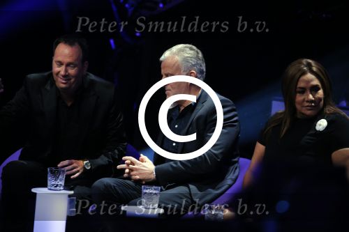 Aalsmeer 20 november 2015
Sabia Boulahrouz zwanger in het programma Mindmasters van SBS6.
Mindmasters Live, Uri Geller, Walter Rolfo, Patty Brard  Wolter Kroes Jochem v Gelder Peter R de Vries Boer geile Geert Monique Smit Patty Brard Kay nambiar en K# Lisa Michels. Kim LIan v d Meij presenteert het in studio Aalsmeer.